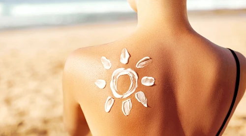 Image de l'article : Et si on arrêtait de sous-estimer l’impact du soleil sur notre peau ?